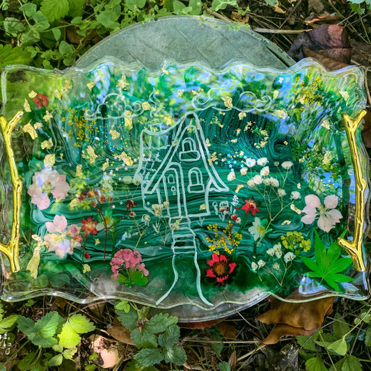 the cutest cottage - resin tray
